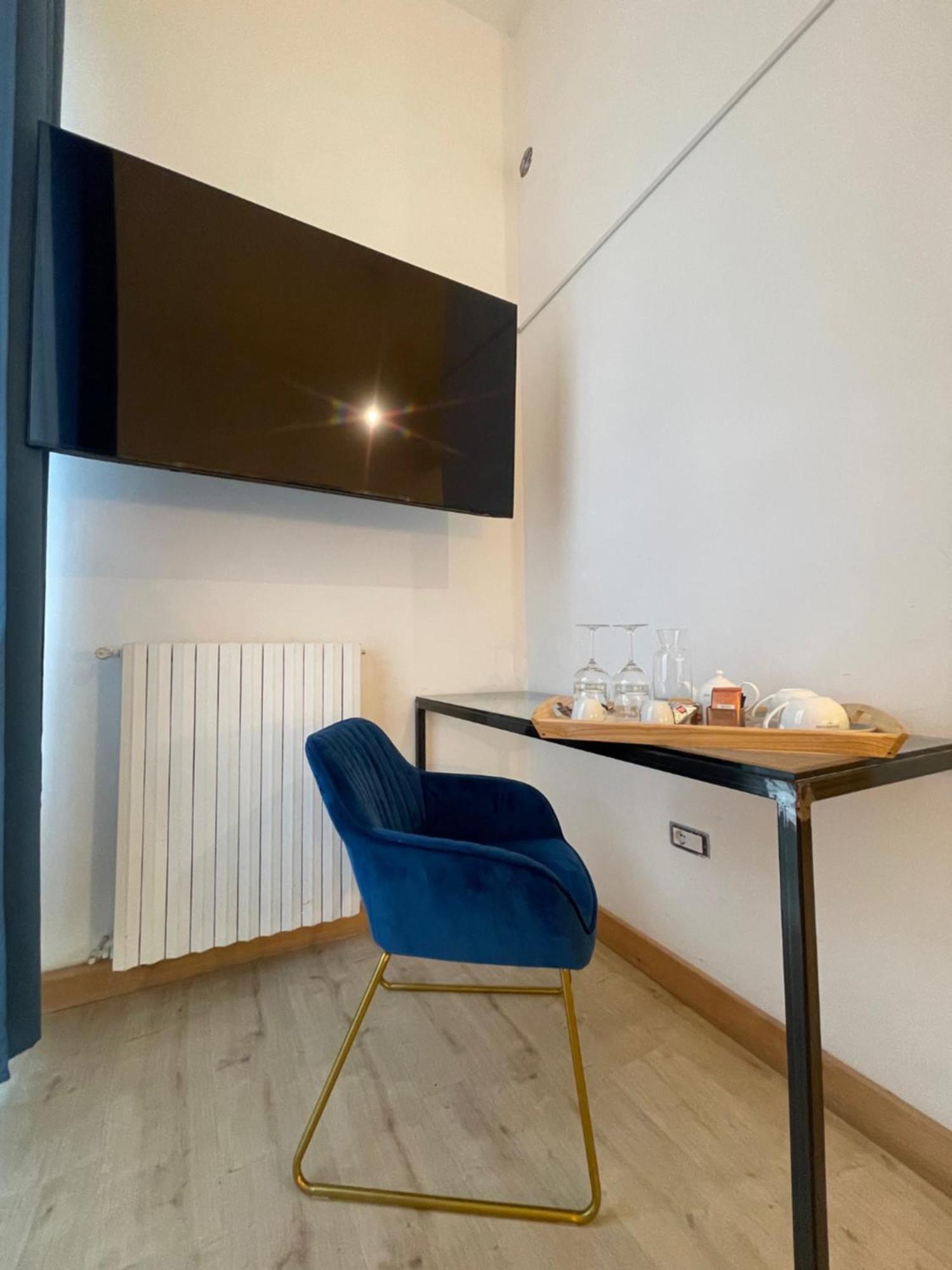 D'Angio Rooms-Manfredi Homes&Villas 만프레도니아 외부 사진