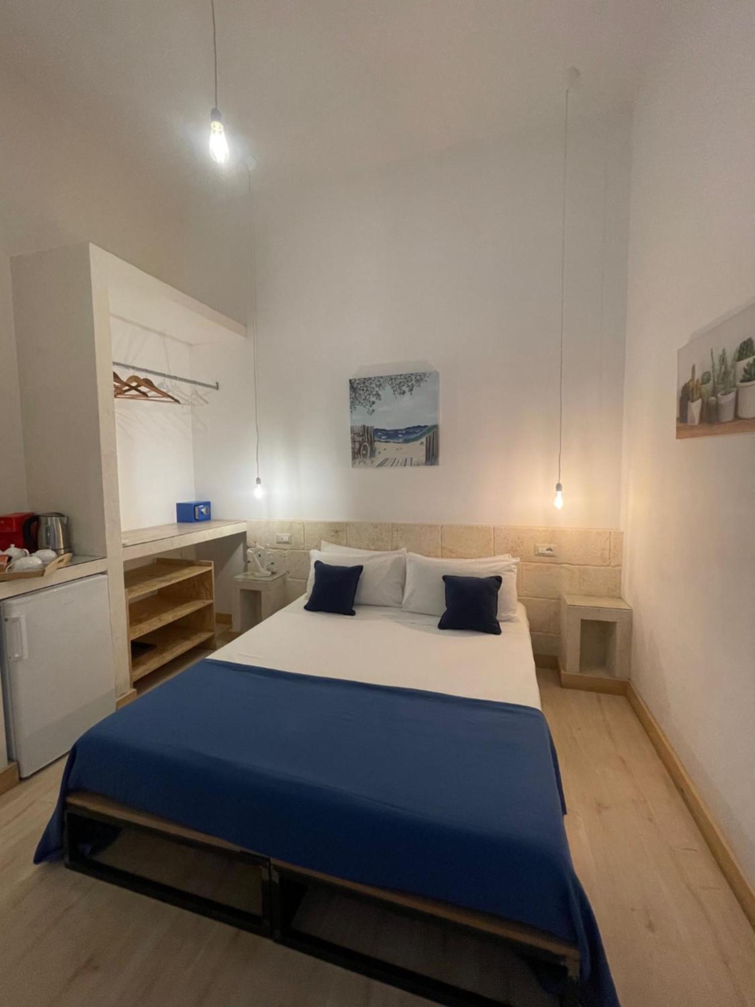 D'Angio Rooms-Manfredi Homes&Villas 만프레도니아 외부 사진